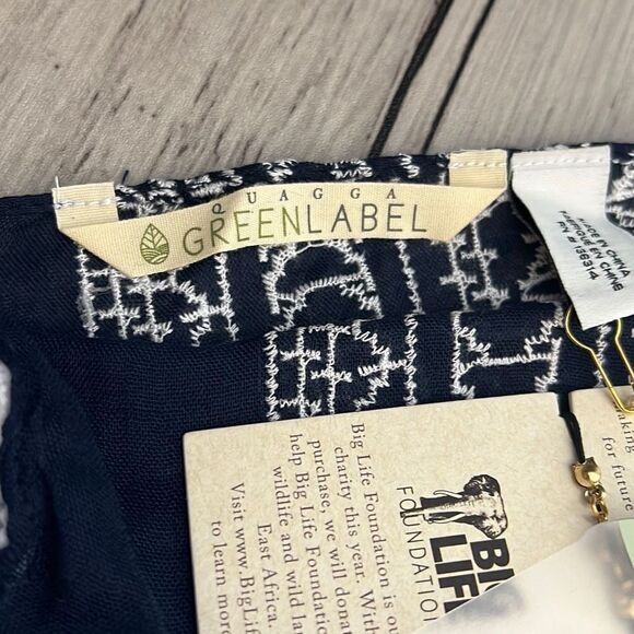 Quagga Green Label Women's Pompom Accent Scarf In Blue One Size NWT - Picture 6 of 12